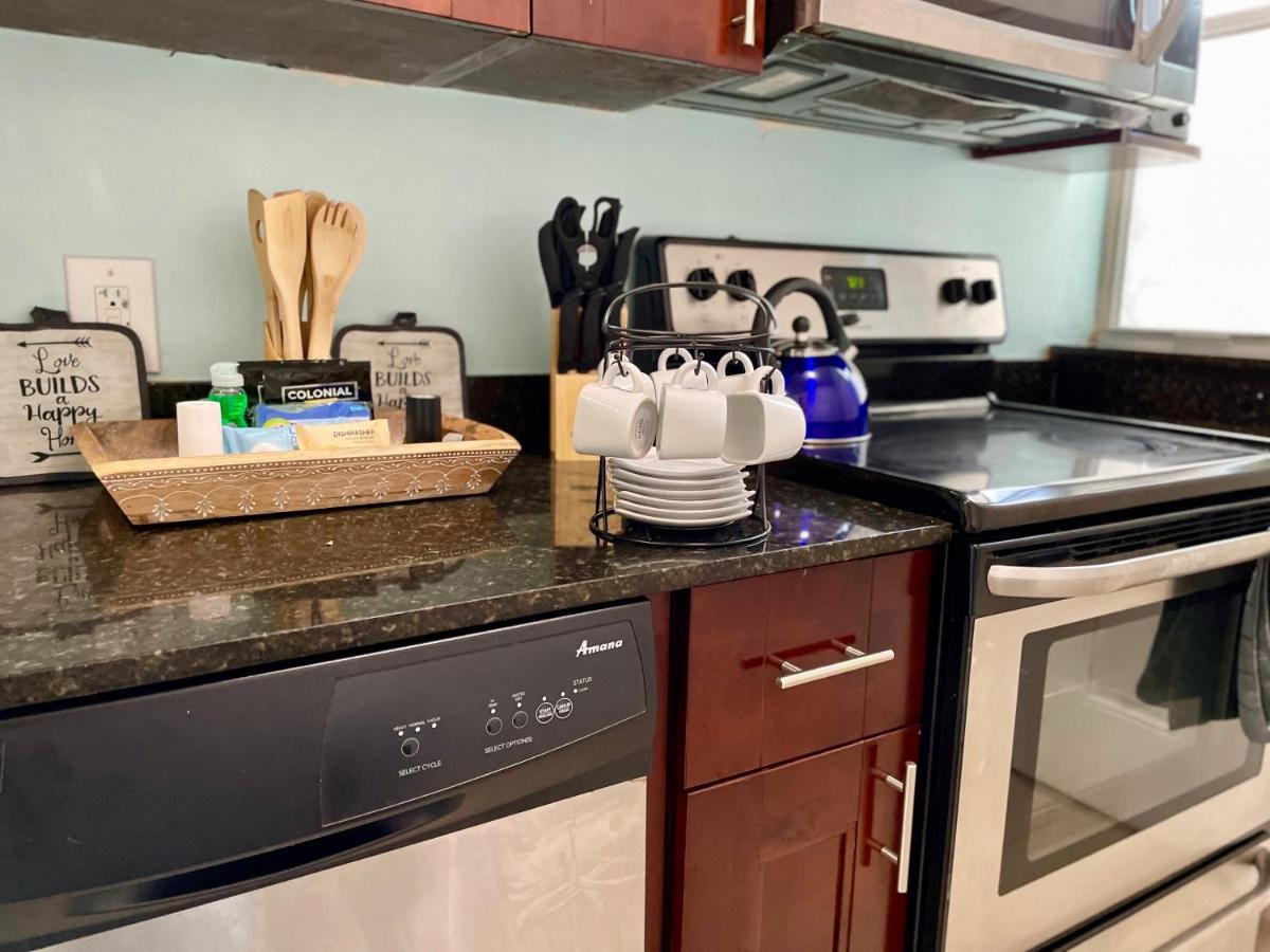 Marlins Park Suites - Apartment 4 - Cafe Colada Suite Маями Екстериор снимка
